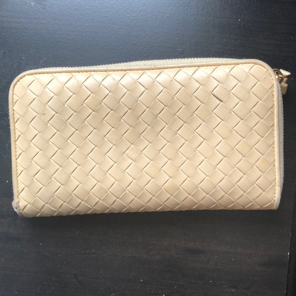 Bottega Veneta Handbags - Bottega Veneta woven wallet